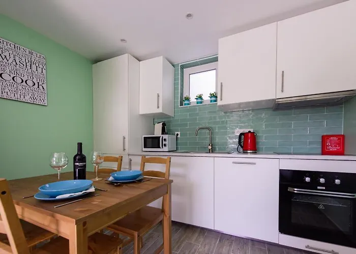 Casinha Da Encosta Hébergement de vacances *